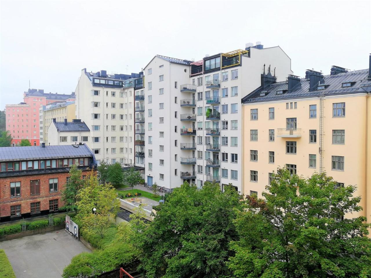 Hiisi Homes Helsinki Soernaeinen Buitenkant foto